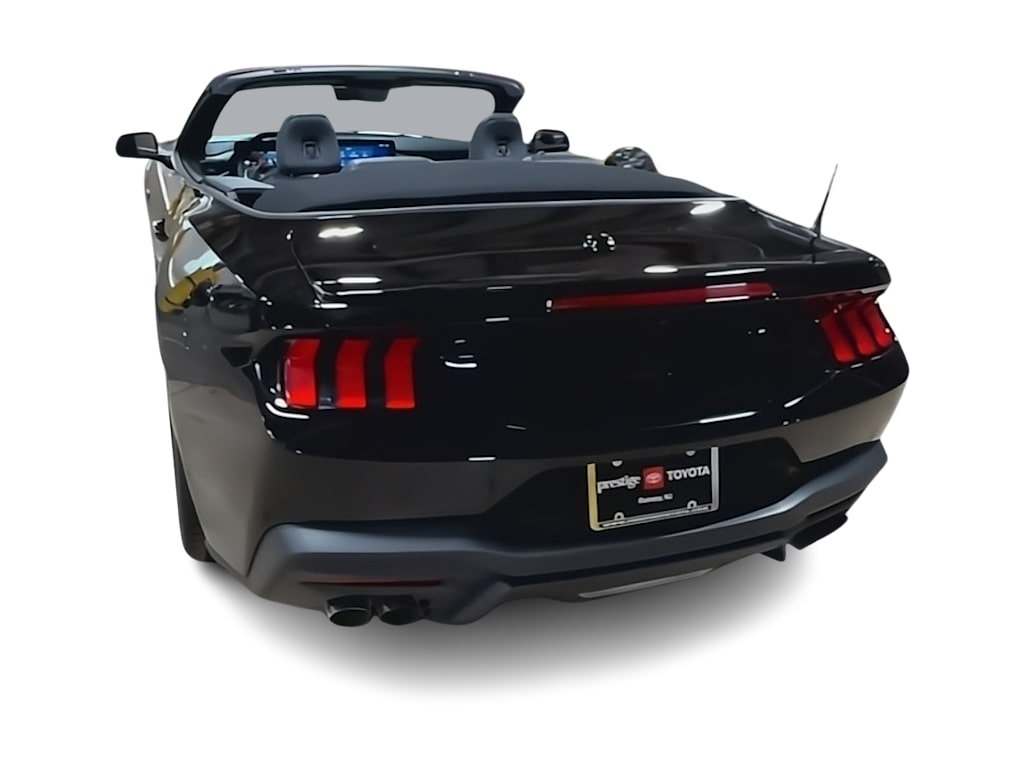 Thumbnail: 2025 Ford Mustang - 18