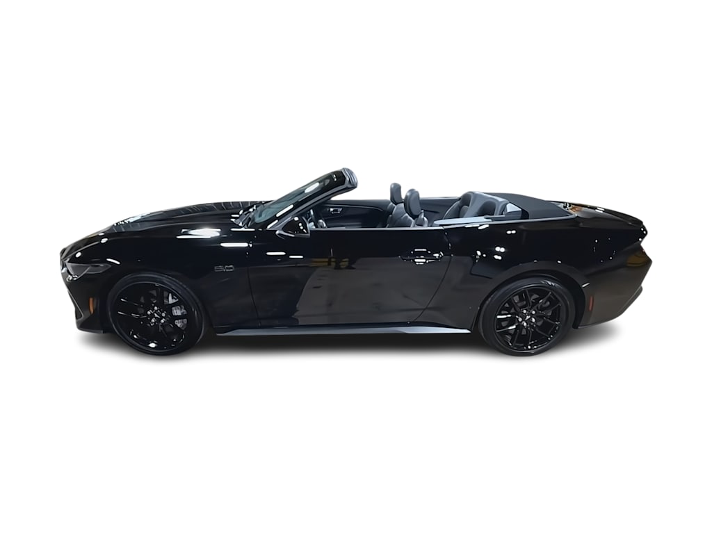 Thumbnail: 2025 Ford Mustang - 3