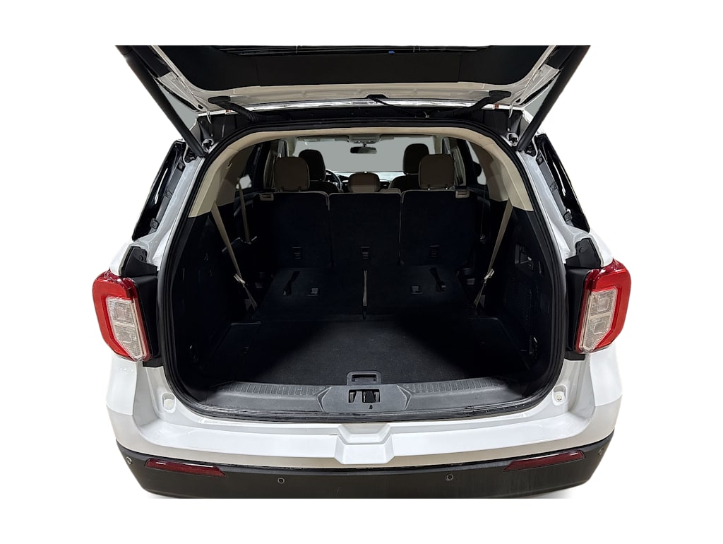 Thumbnail: 2021 Ford Explorer - 16