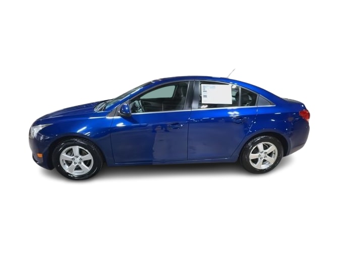 Thumbnail: 2012 Chevrolet Cruze - 3
