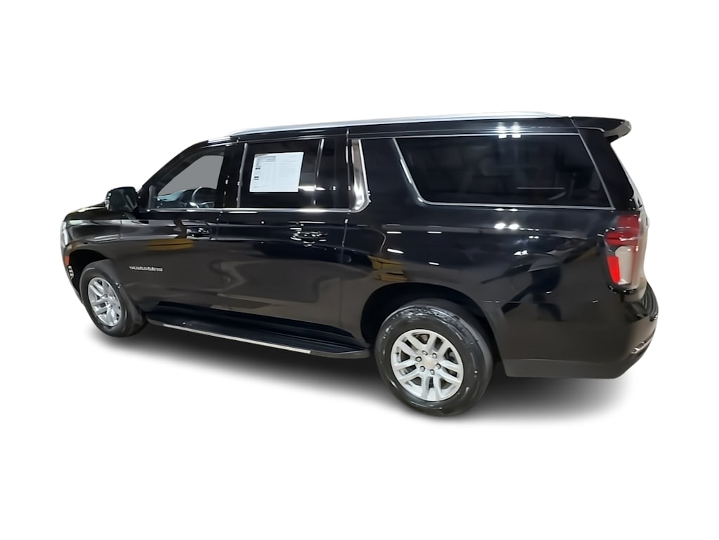 Thumbnail: 2023 Chevrolet Suburban - 18