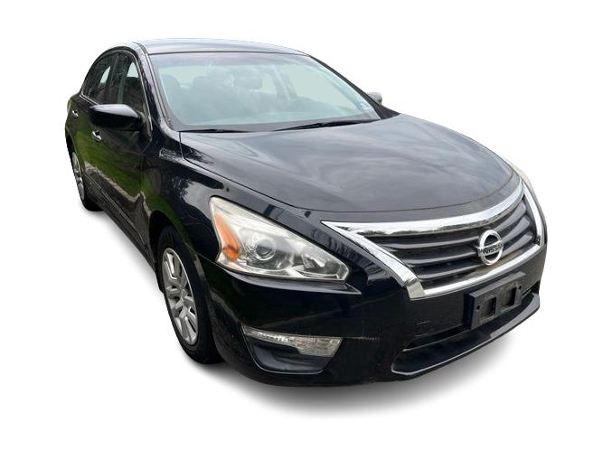 Thumbnail: 2015 Nissan Altima - 8