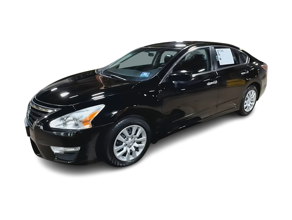 Thumbnail: 2015 Nissan Altima - 20