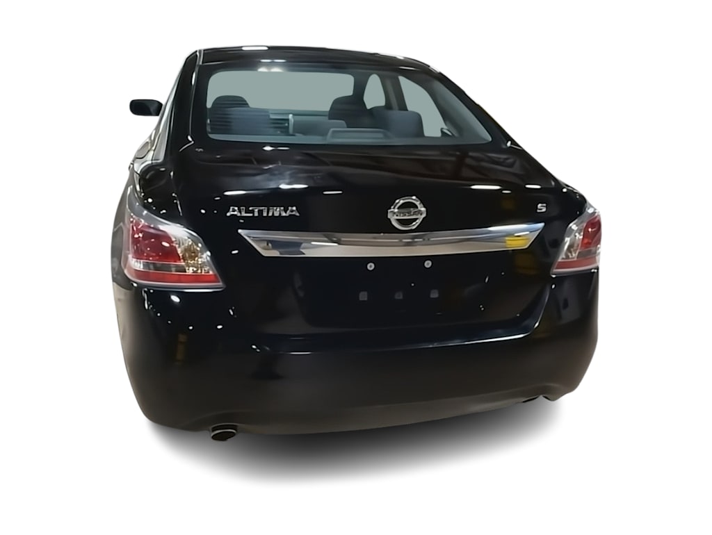 Thumbnail: 2015 Nissan Altima - 23