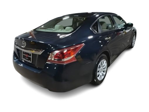 Thumbnail: 2013 Nissan Altima - 21