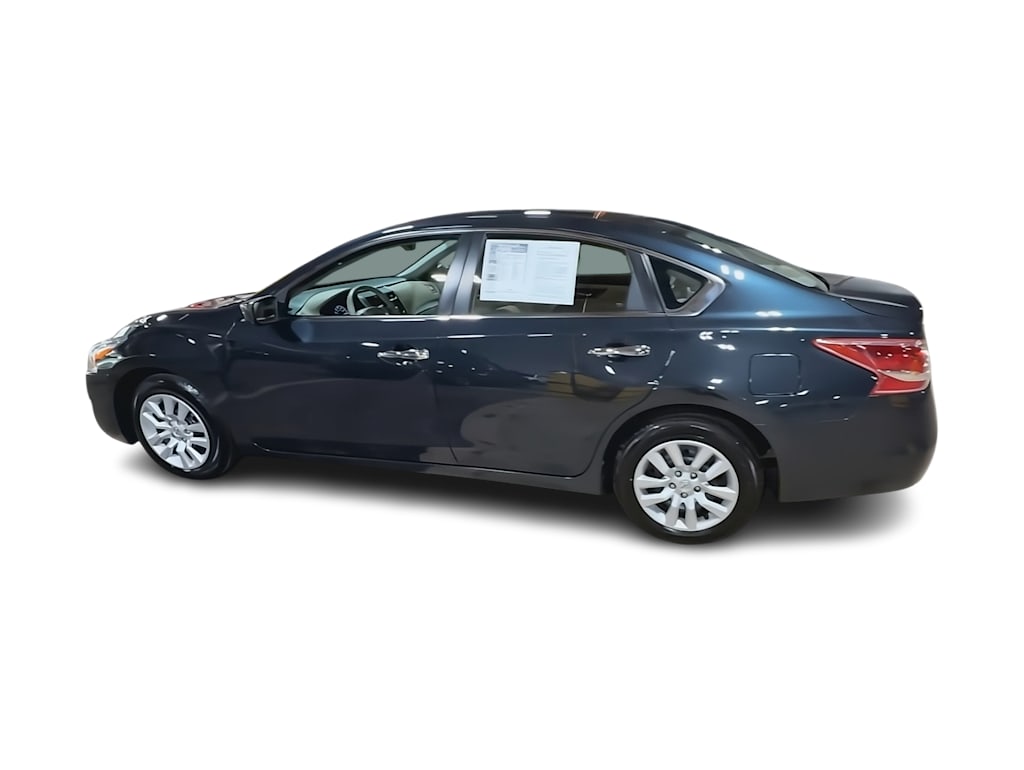 Thumbnail: 2013 Nissan Altima - 19