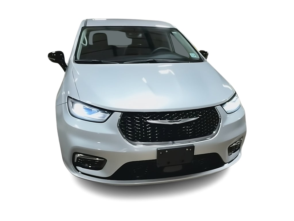 Thumbnail: 2024 Chrysler Pacifica - 5