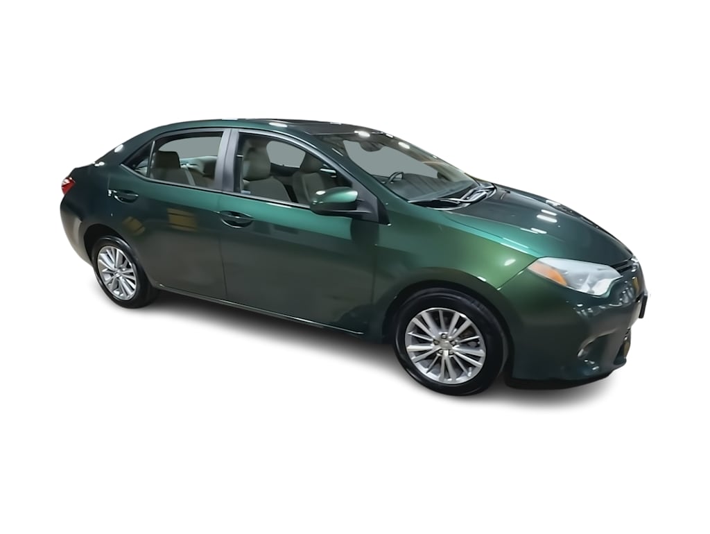 Thumbnail: 2015 Toyota Corolla - 18