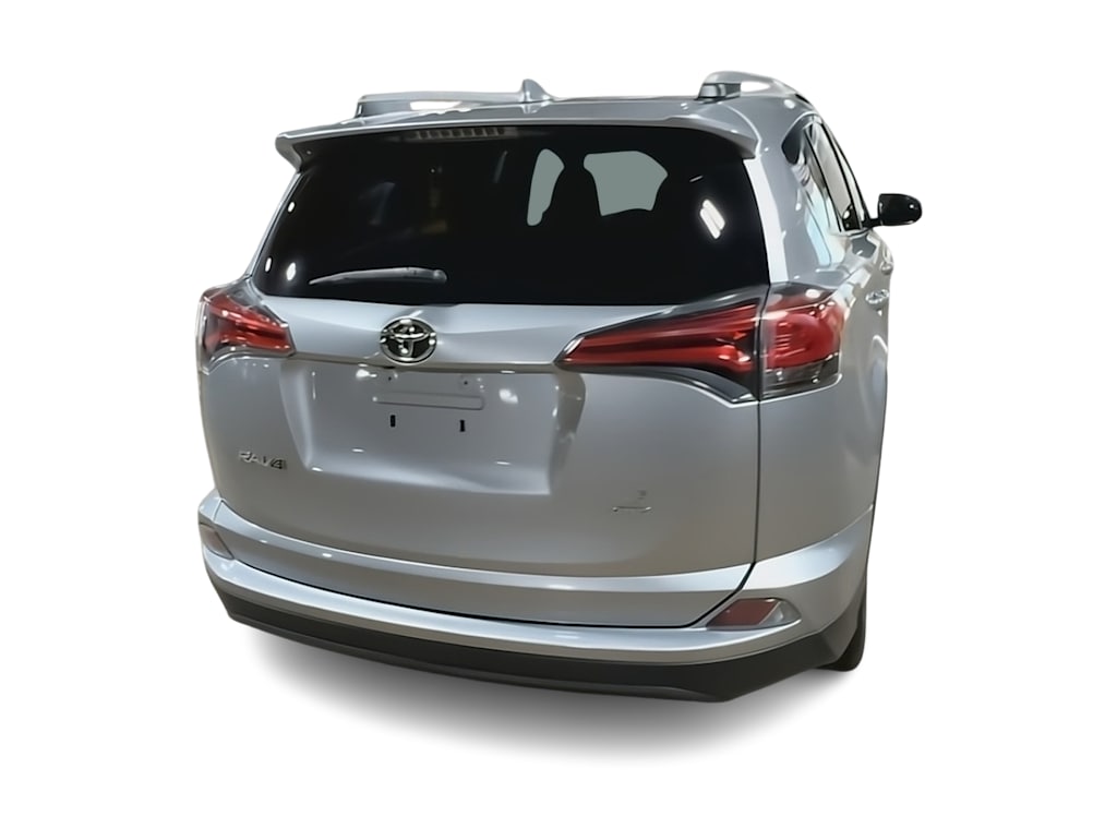 Thumbnail: 2016 Toyota RAV4 - 22