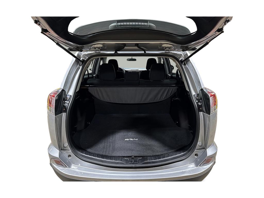 Thumbnail: 2016 Toyota RAV4 - 17