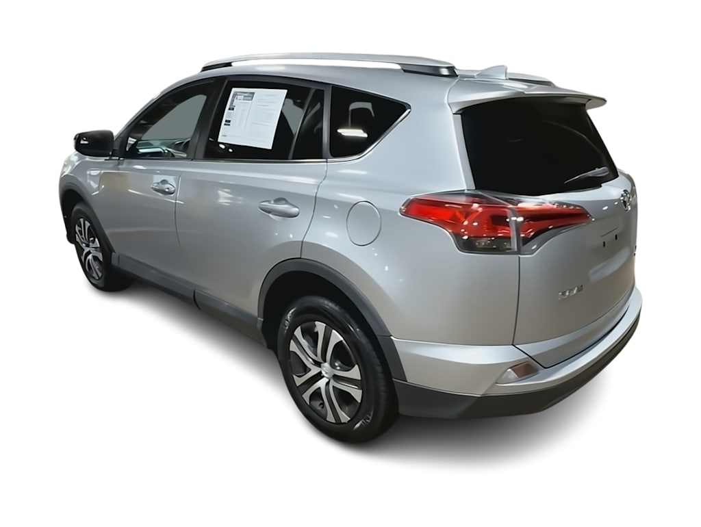 Thumbnail: 2016 Toyota RAV4 - 4