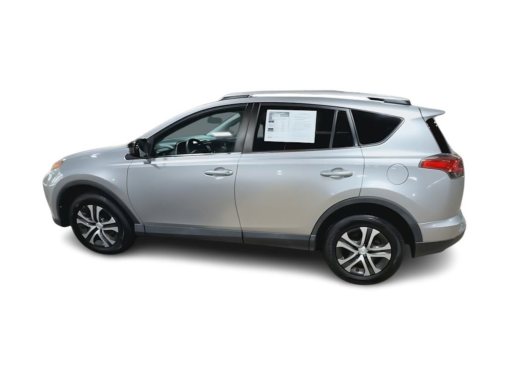 Thumbnail: 2016 Toyota RAV4 - 21