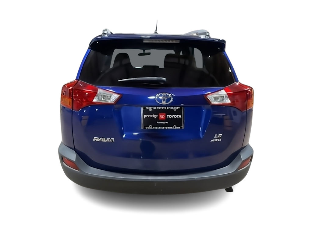 Thumbnail: 2015 Toyota RAV4 - 4