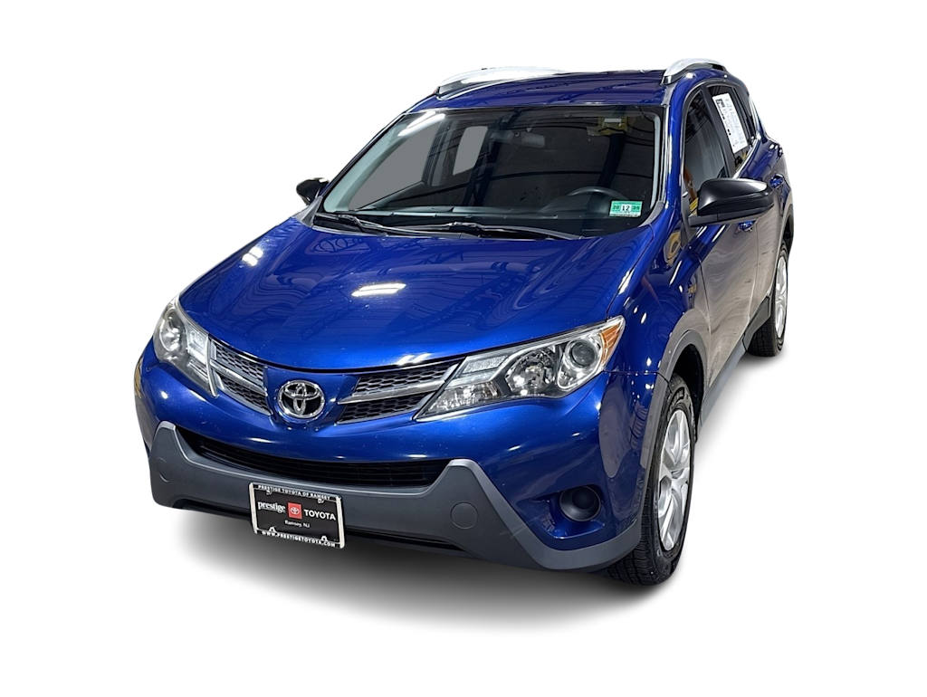 Thumbnail: 2015 Toyota RAV4 - 5
