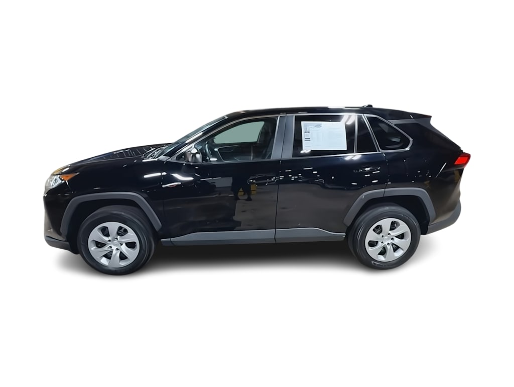 Thumbnail: 2022 Toyota RAV4 - 3