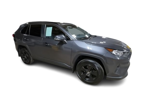 2021 Toyota RAV4 XLE 19