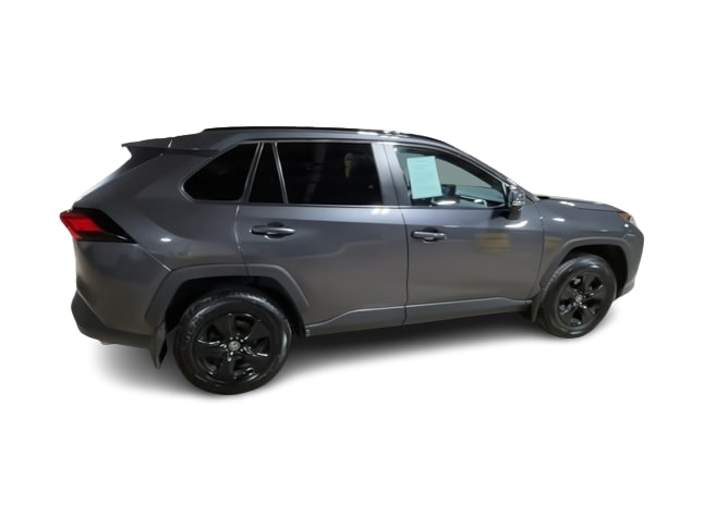 2021 Toyota RAV4 XLE 23