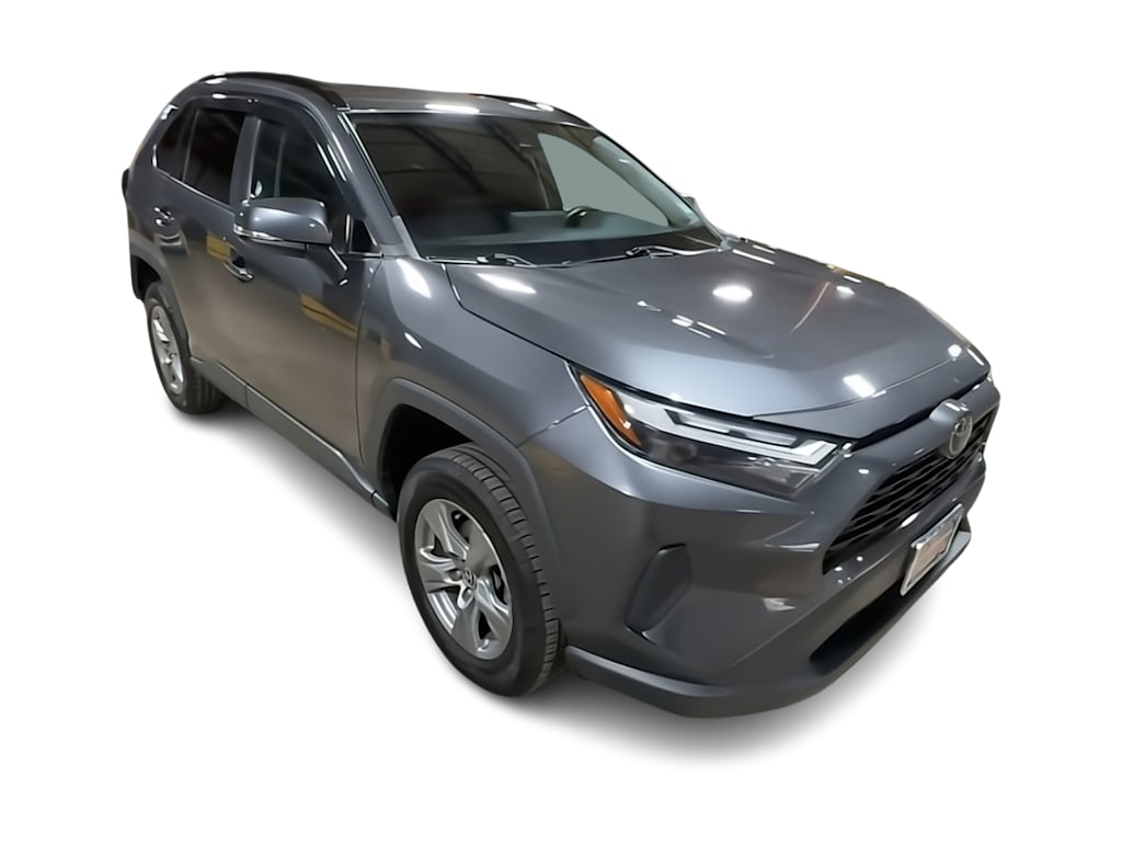 Thumbnail: 2022 Toyota RAV4 - 18
