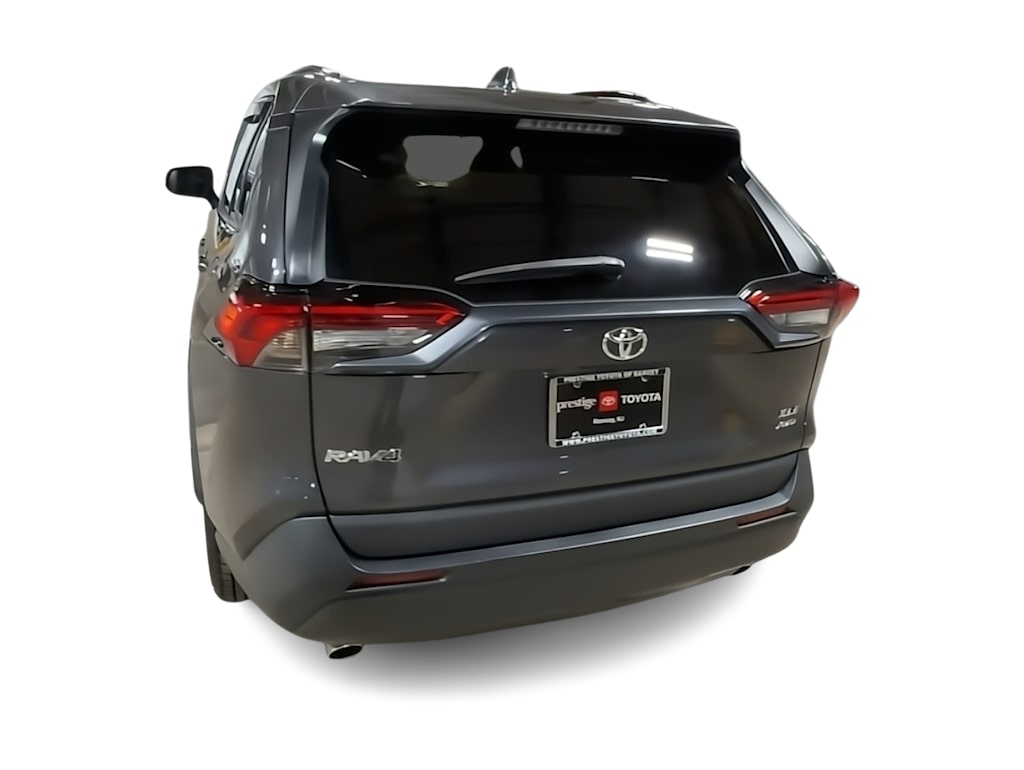 Thumbnail: 2022 Toyota RAV4 - 4