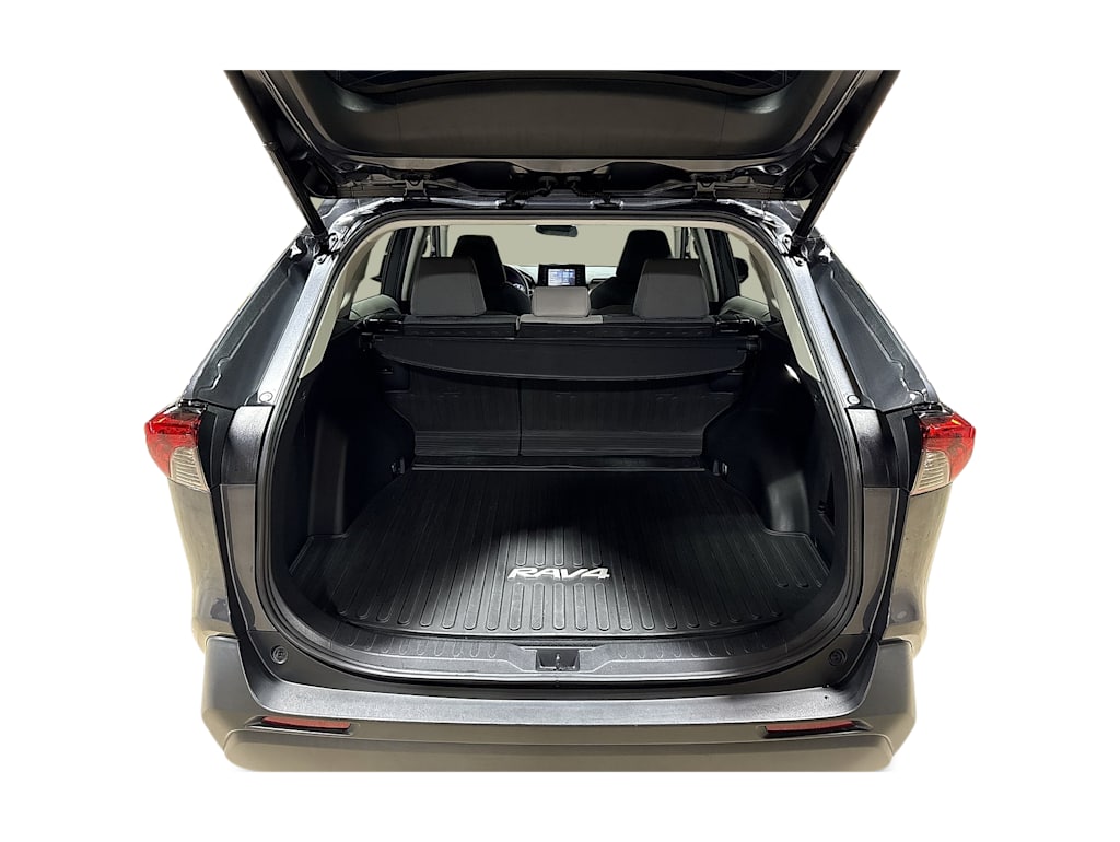 Thumbnail: 2022 Toyota RAV4 - 15