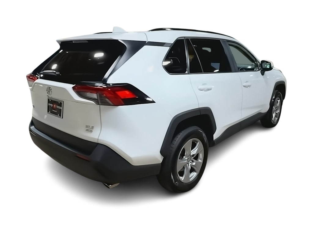 Thumbnail: 2025 Toyota RAV4 - 22