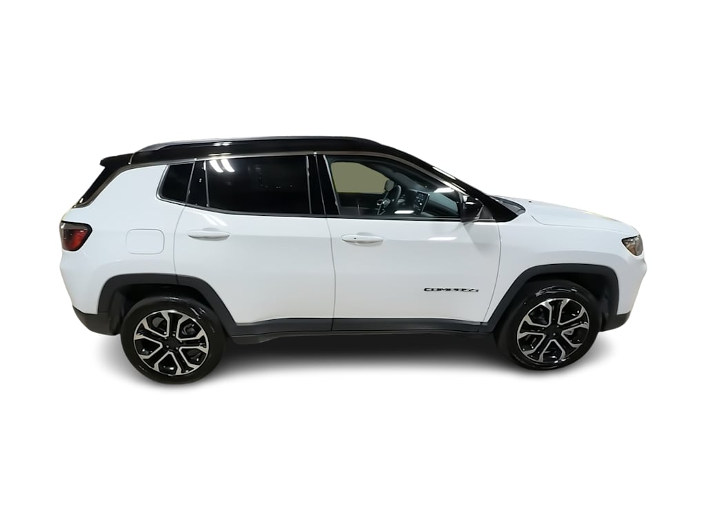 Thumbnail: 2023 Jeep Compass - 21