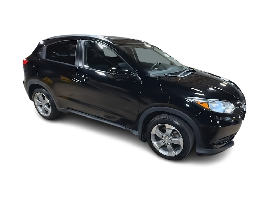 Thumbnail: 2017 Honda HR-V - 17