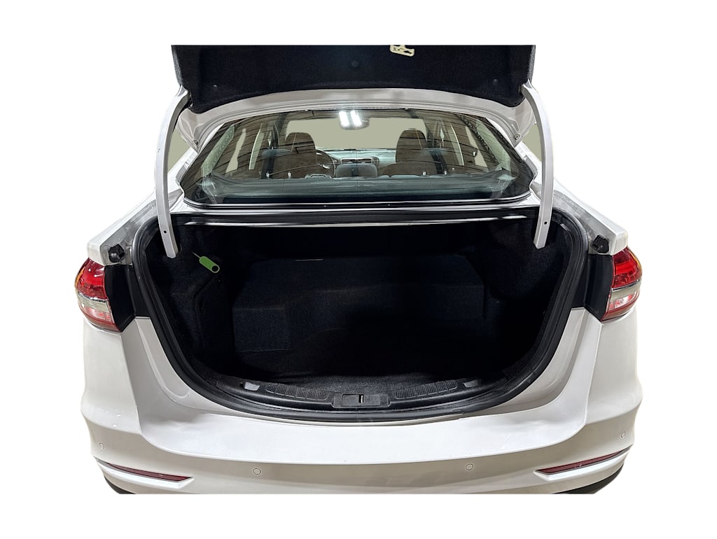 Thumbnail: 2020 Ford Fusion - 15