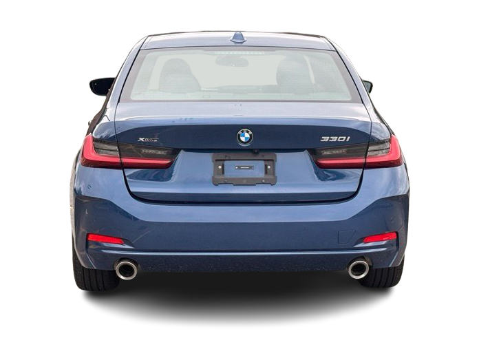 Thumbnail: 2024 BMW 3 Series - 3