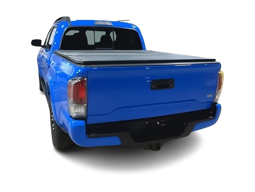 Thumbnail: 2021 Toyota Tacoma - 21