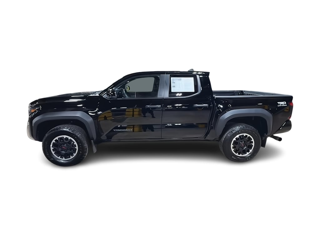 Thumbnail: 2024 Toyota Tacoma - 3