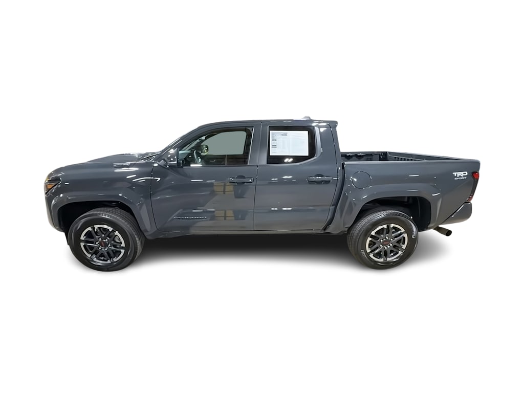 Thumbnail: 2024 Toyota Tacoma - 3