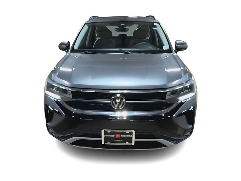 Thumbnail: 2023 Volkswagen Taos - 5