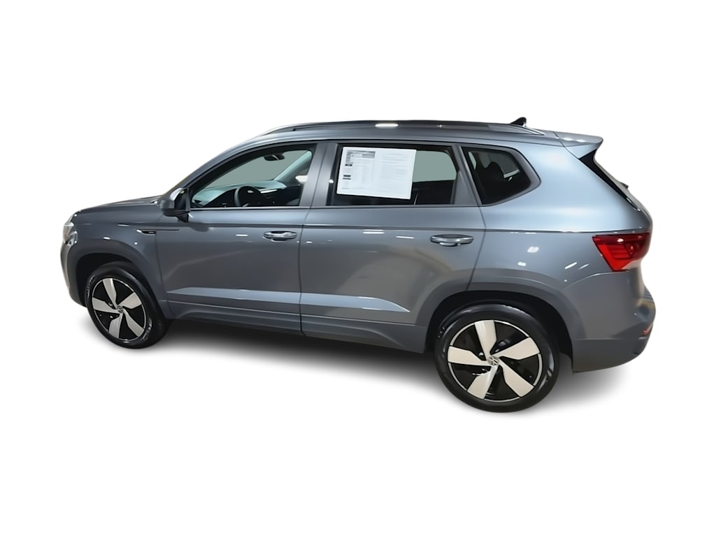Thumbnail: 2023 Volkswagen Taos - 21