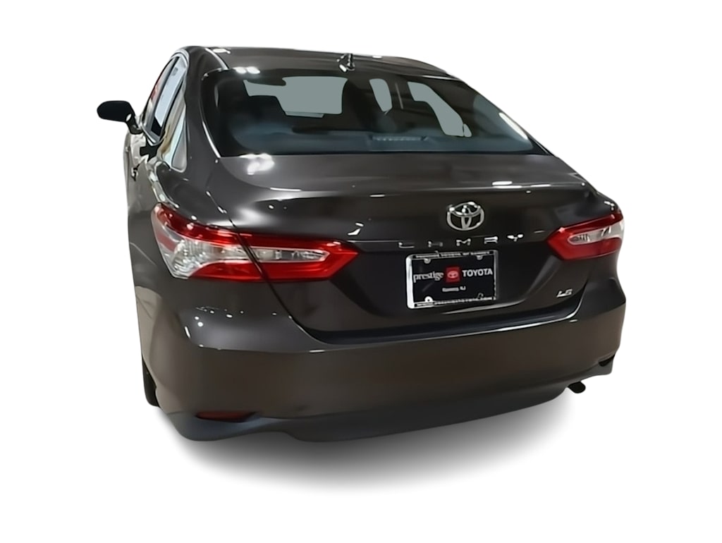 Thumbnail: 2019 Toyota Camry - 21
