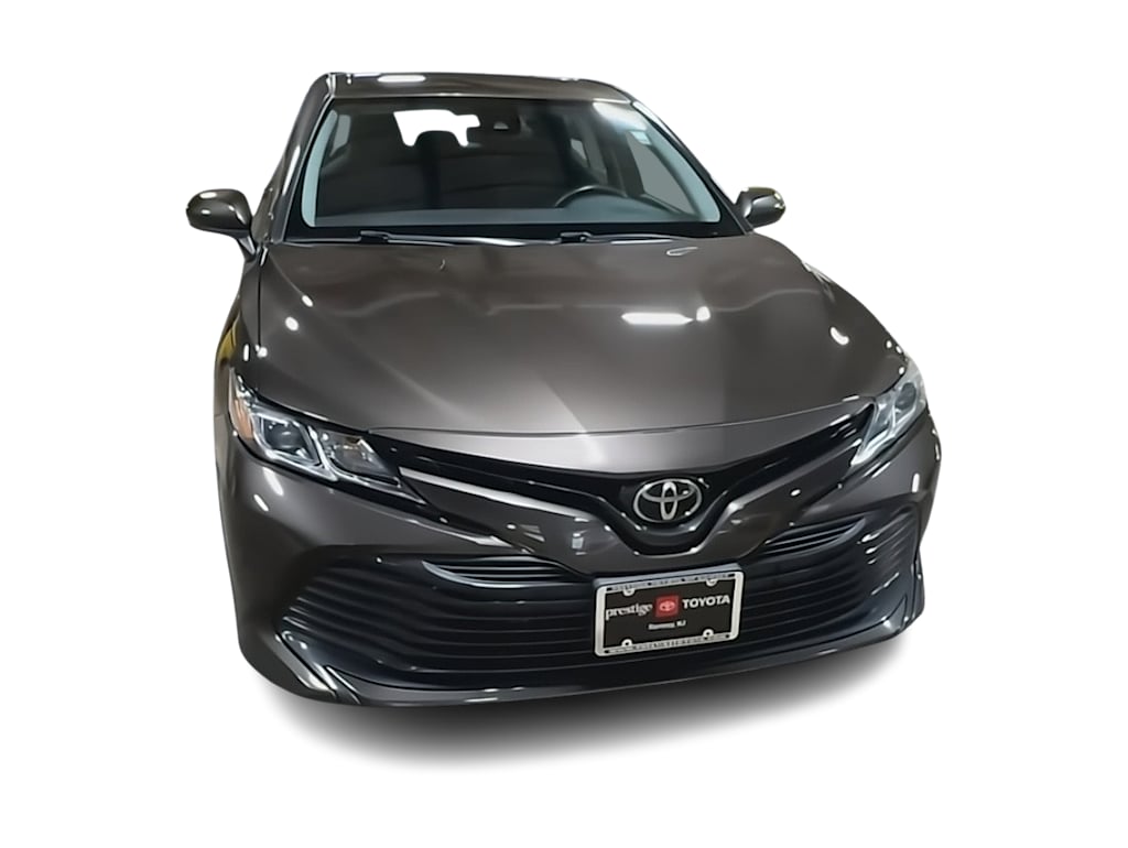 Thumbnail: 2019 Toyota Camry - 4