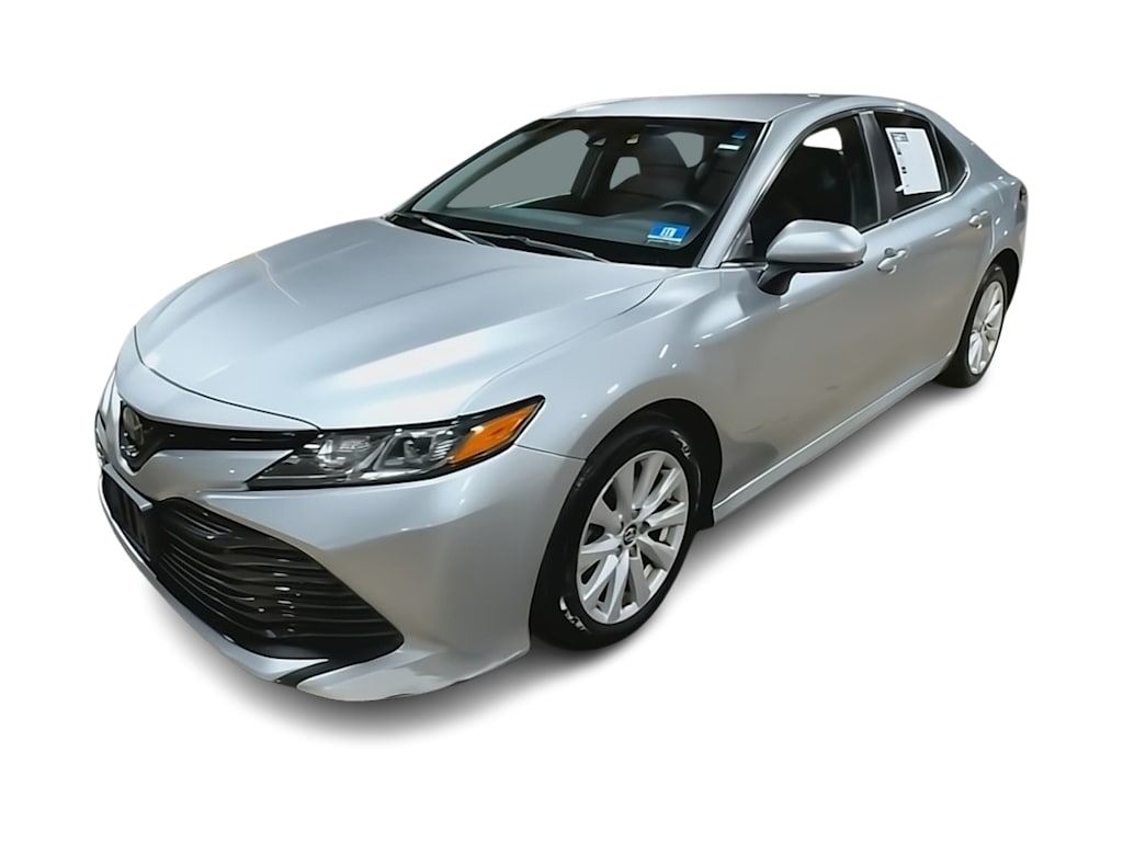 Thumbnail: 2018 Toyota Camry - 17