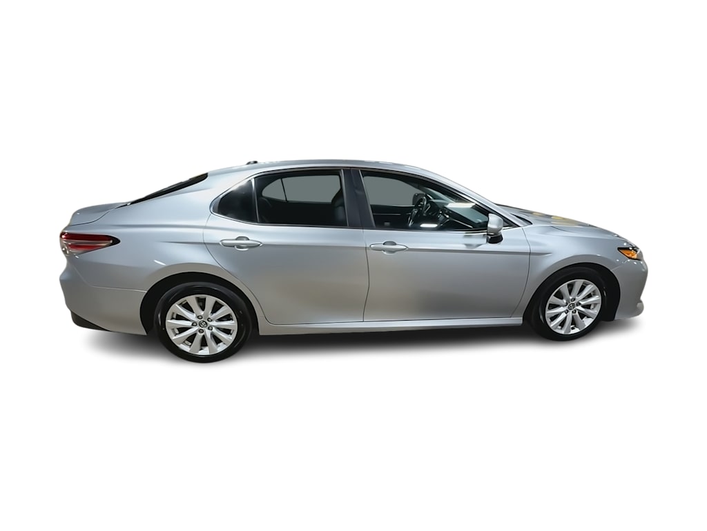 Thumbnail: 2018 Toyota Camry - 20