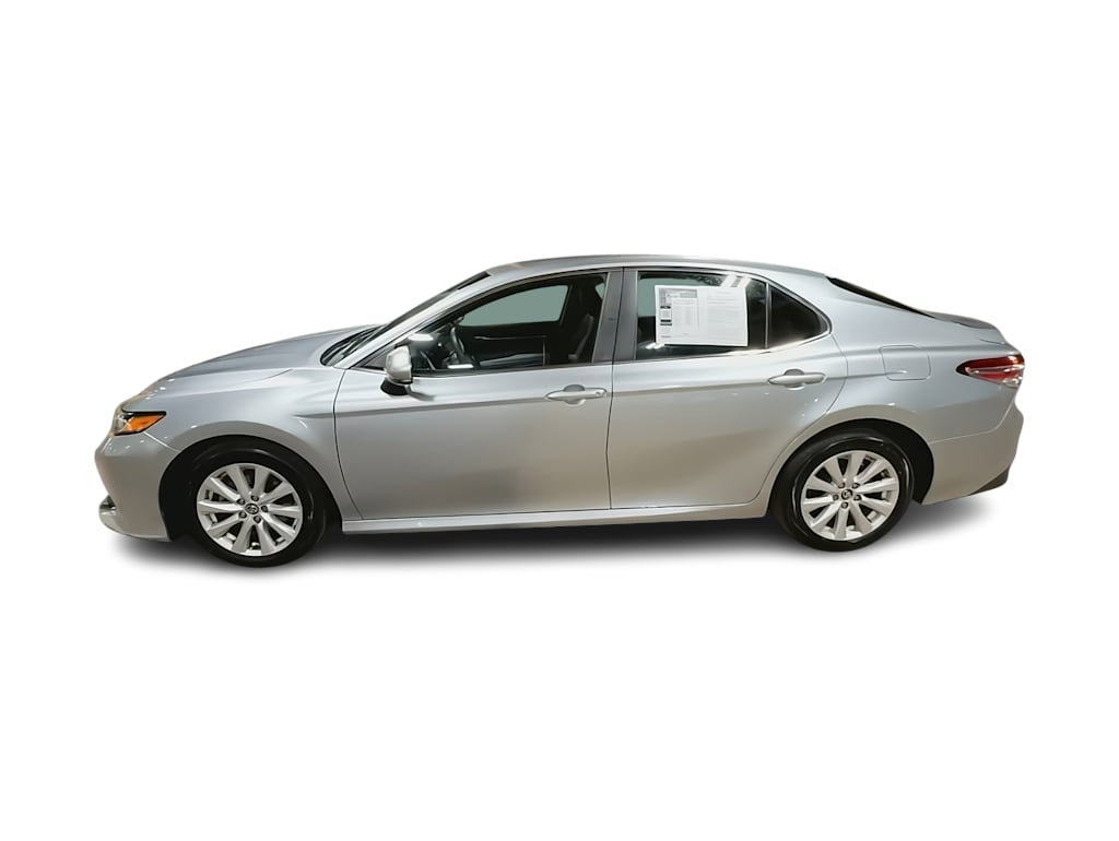 Thumbnail: 2018 Toyota Camry - 3