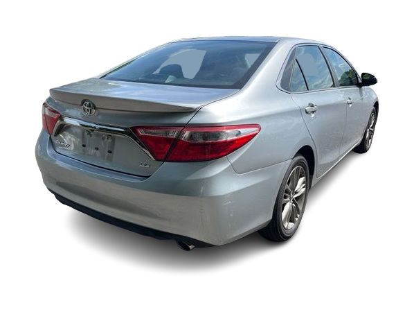 Thumbnail: 2016 Toyota Camry - 9