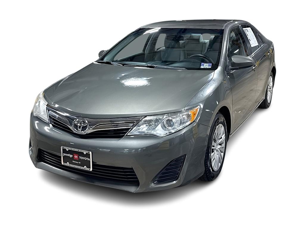 Used 2013 Toyota Camry LE with VIN 4T1BF1FK9DU660022 for sale in Casper, WY