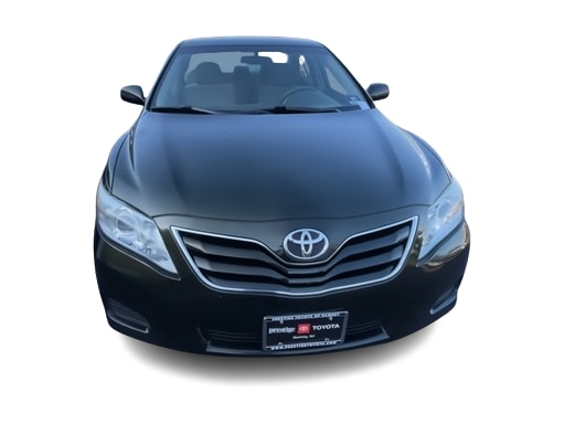 2011 Toyota Camry LE 4