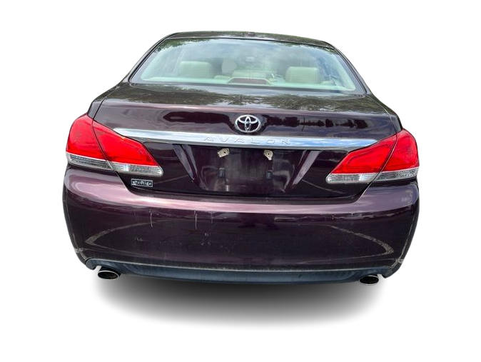 Thumbnail: 2011 Toyota Avalon - 3