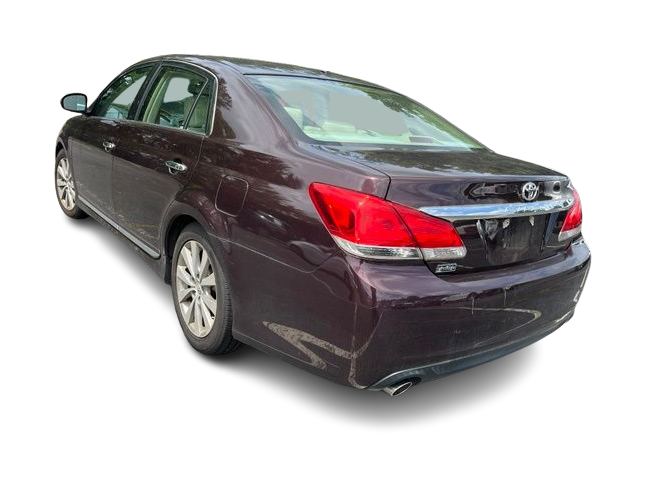 Thumbnail: 2011 Toyota Avalon - 2
