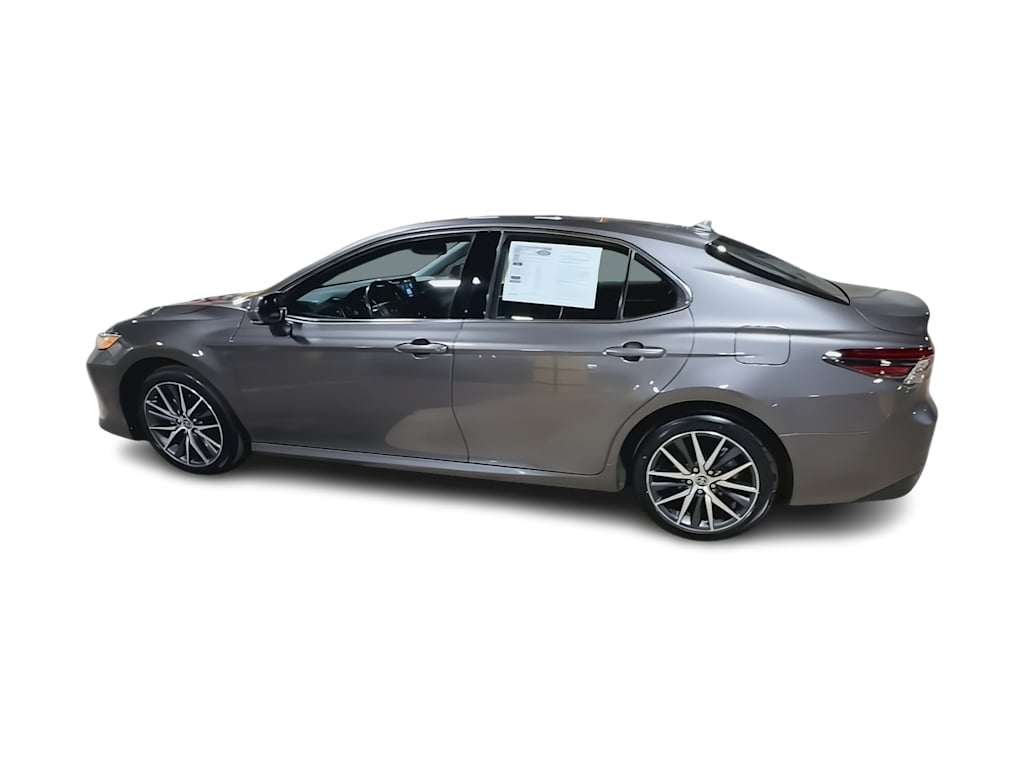 Thumbnail: 2023 Toyota Camry - 20