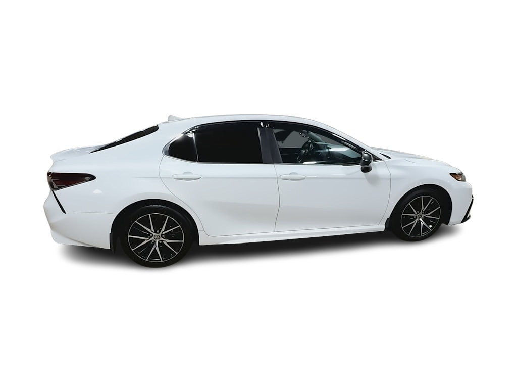 Thumbnail: 2021 Toyota Camry - 21