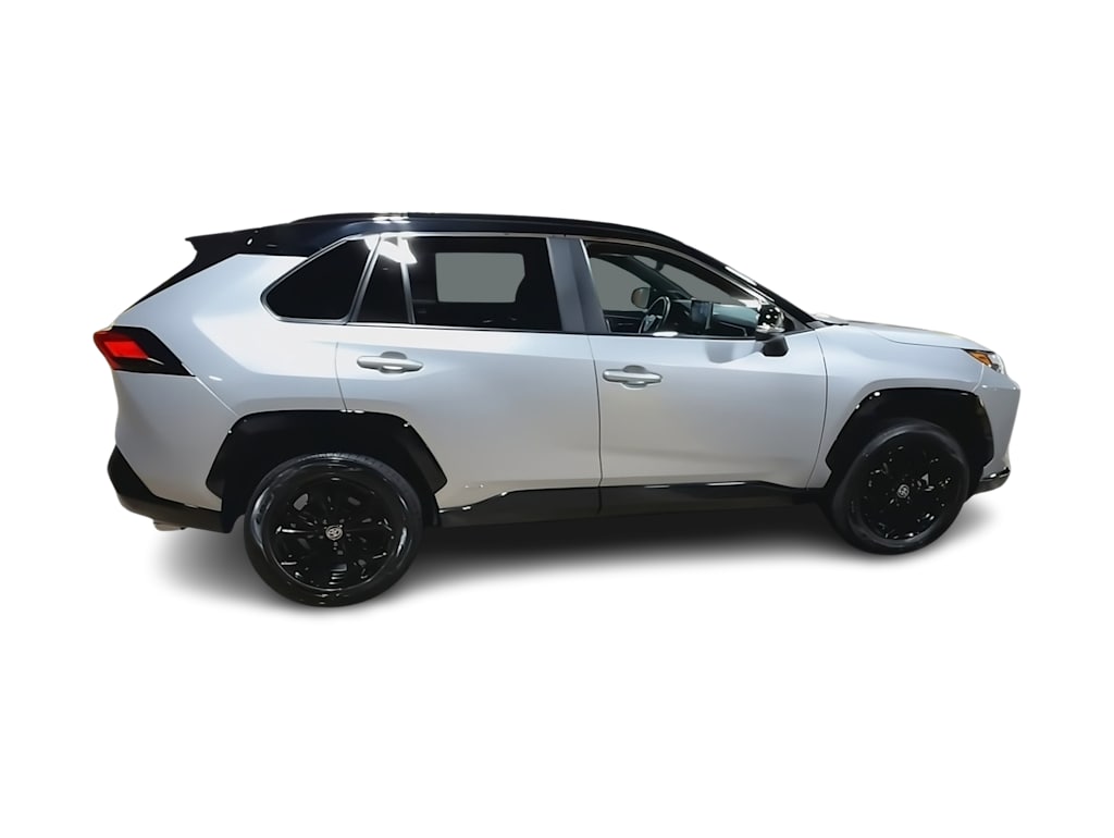 Thumbnail: 2022 Toyota RAV4 - 22
