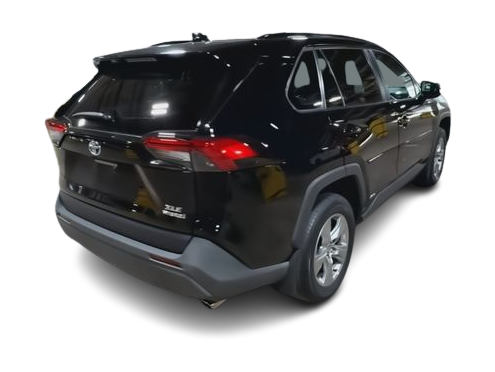 Thumbnail: 2023 Toyota RAV4 - 21