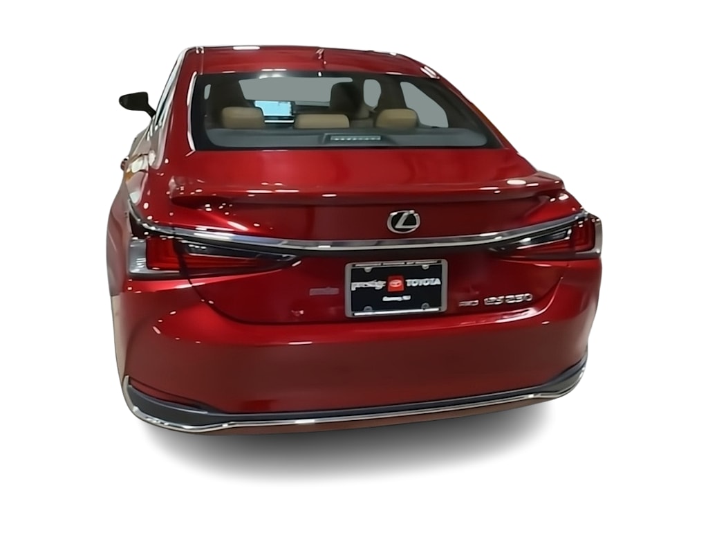 Thumbnail: 2021 Lexus ES - 20