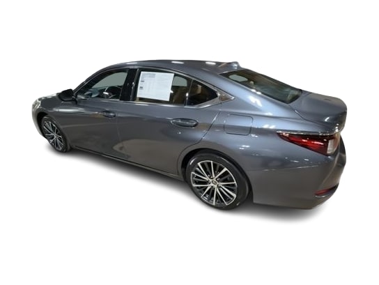 Thumbnail: 2023 Lexus ES - 18